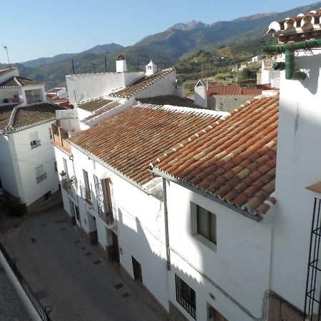 Casa Las Tres Conchas Yunquera Exteriör bild